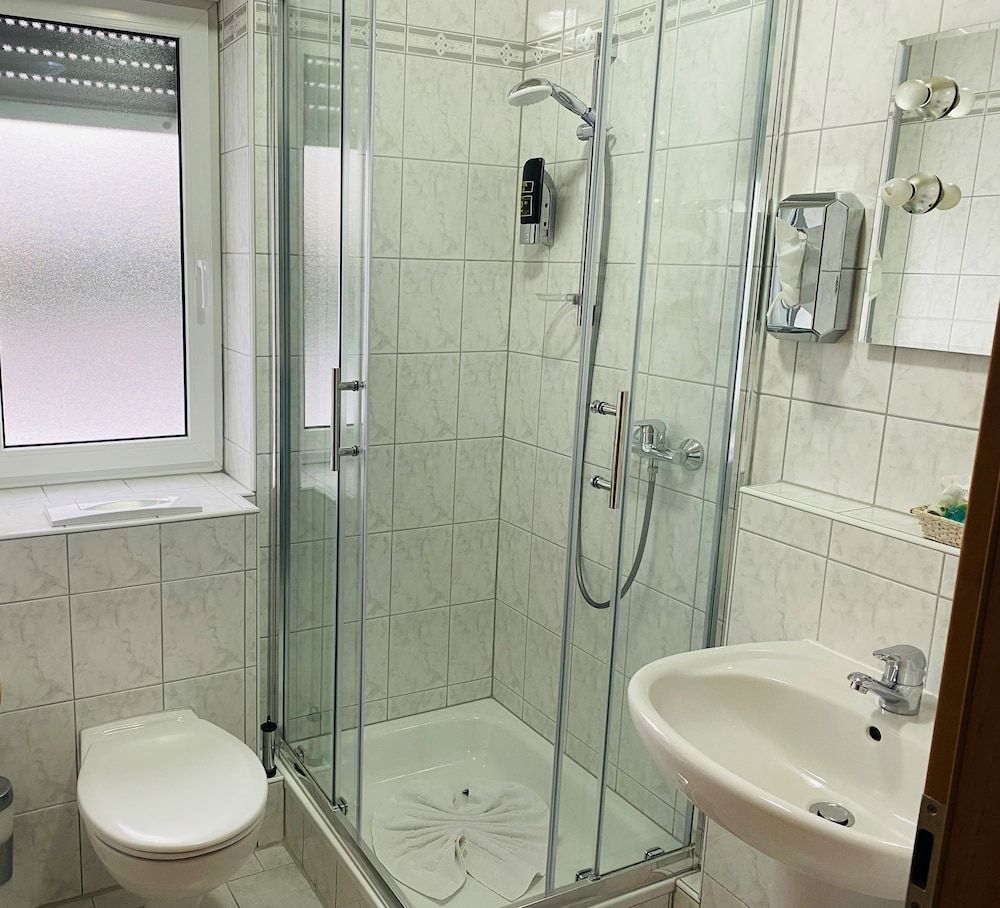 Hotel Harbauer Comfort Single Room 5