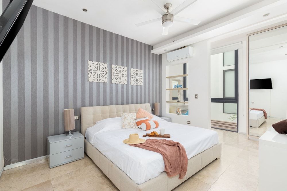 undefined Menesse 103-104 By Lockey 6