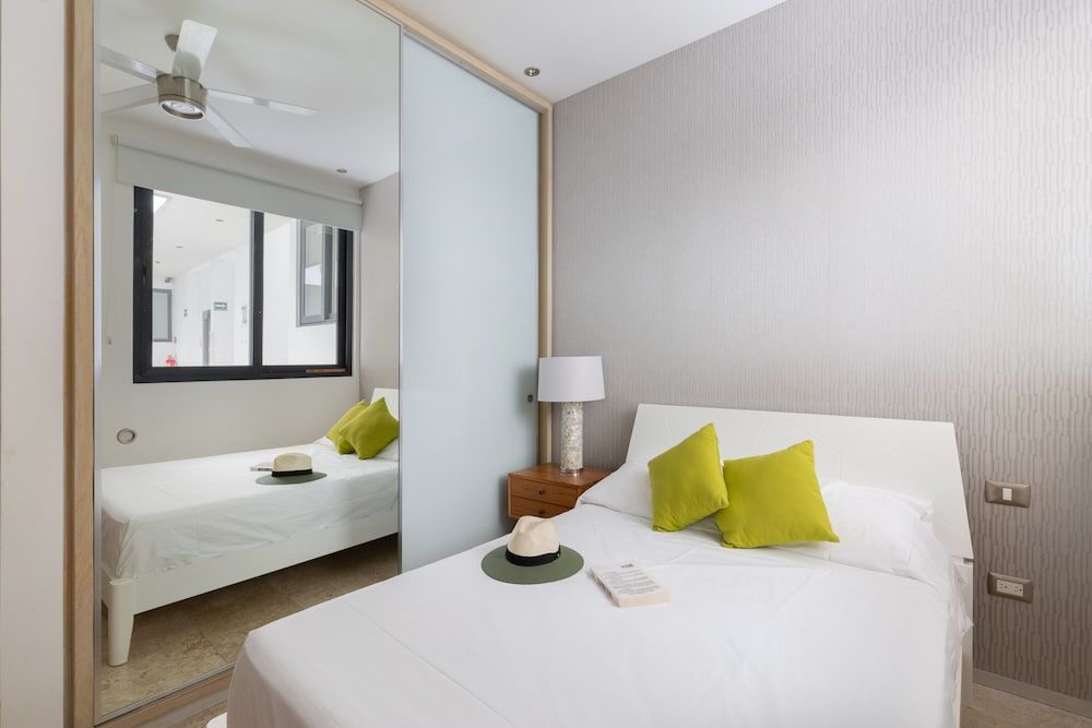 undefined Menesse 103-104 By Lockey 5