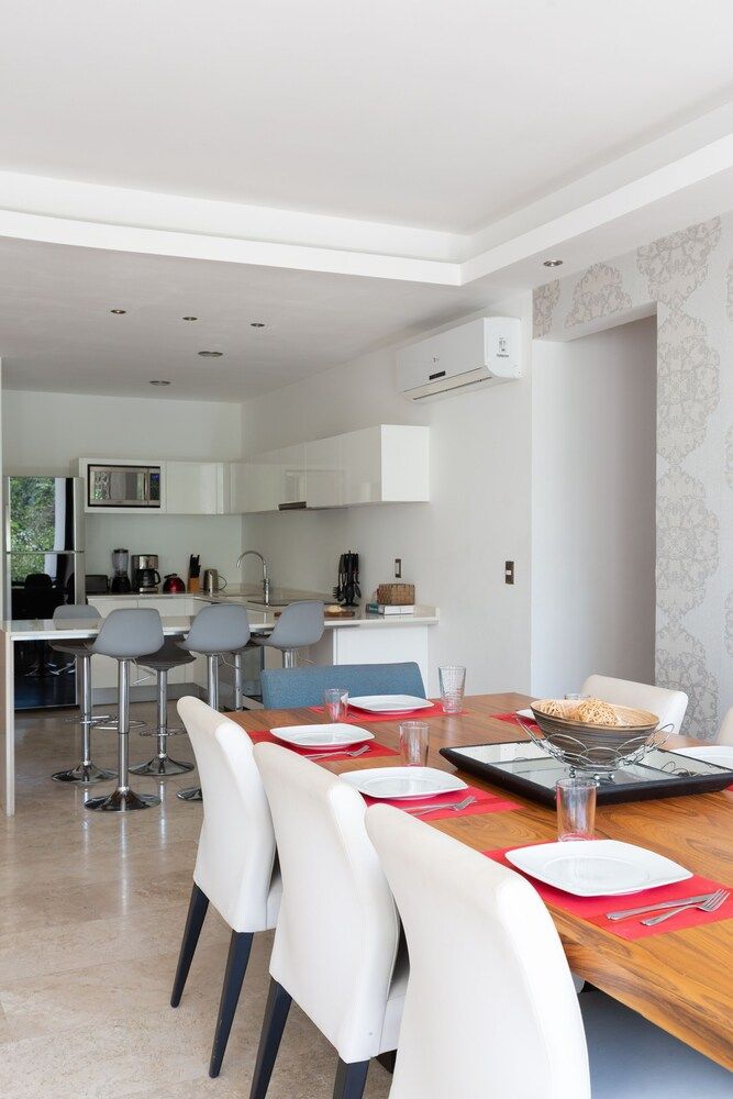 undefined Menesse 103-104 By Lockey 4