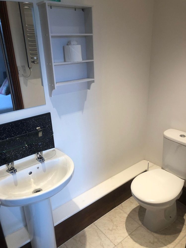 Kestor Inn Classic Double Room, Private Bathroom 3