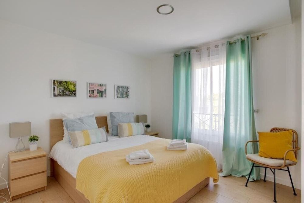Deluxe Apartment, 1 King Bed with Sofa bed, Non Smoking