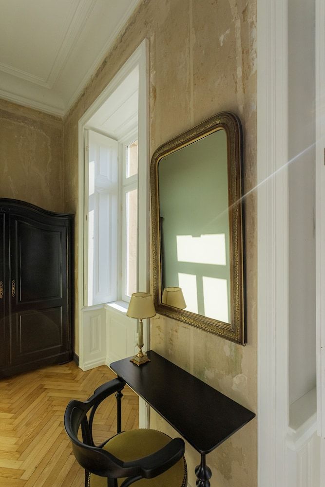Unfound Door Luxury Double or Twin Room, Balcony 9