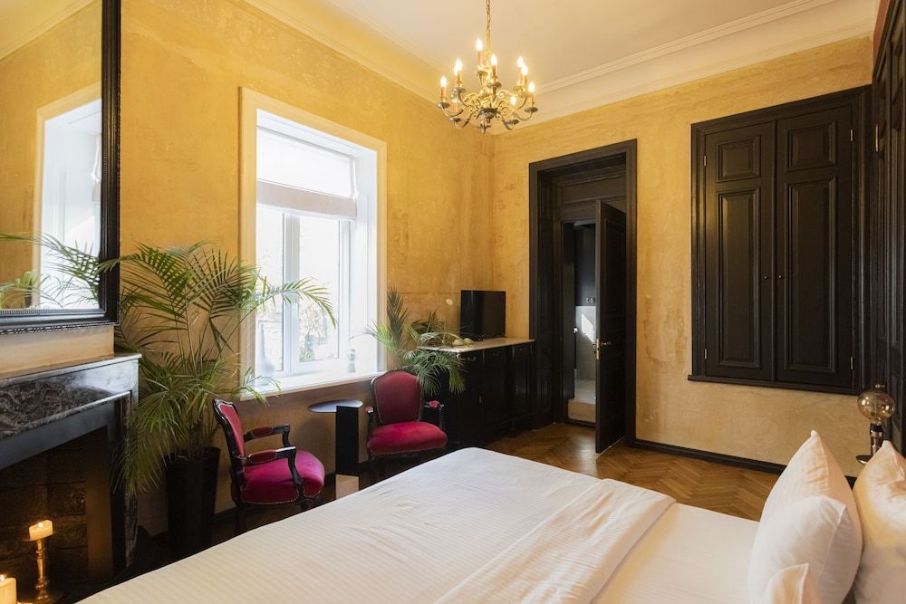 Unfound Door Design Double or Twin Room, 1 Bedroom 19