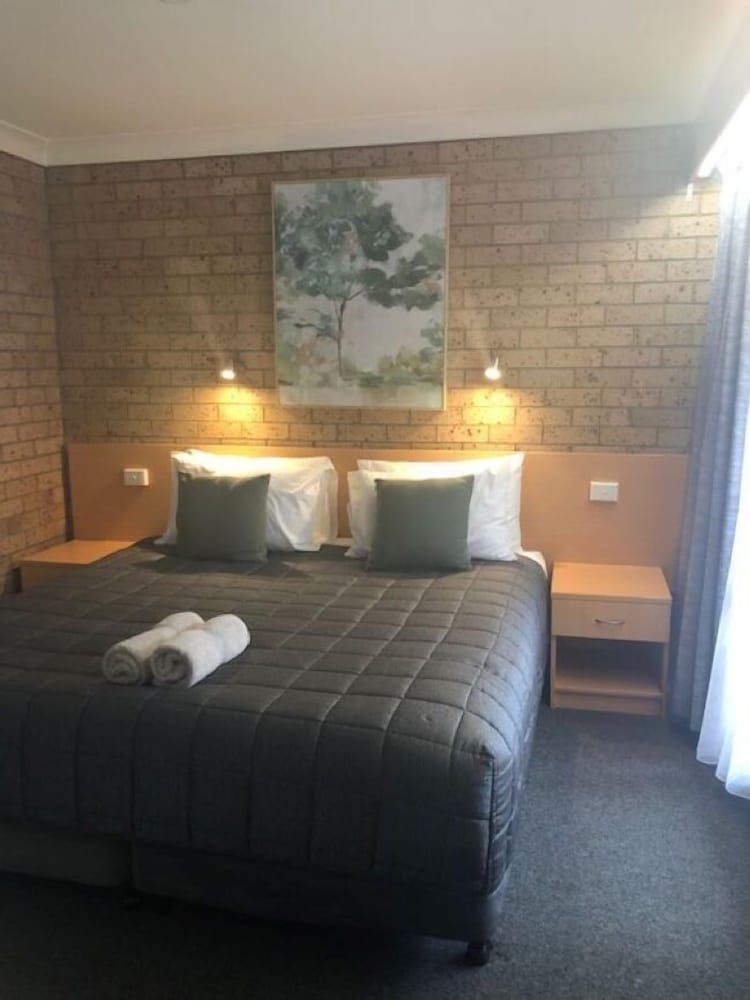 Muswellbrook Motor Inn Standard Room, 1 King Bed