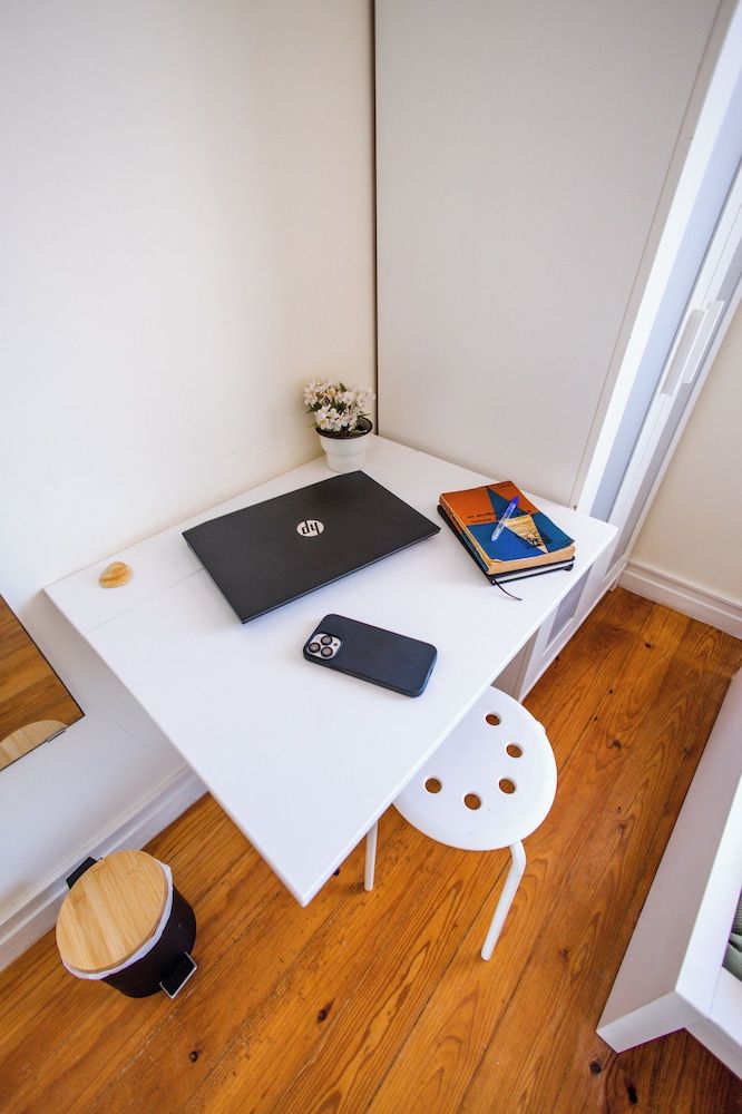 Green Coast Surfhouse Twin Room, Shared Bathroom (Rua 2) 3