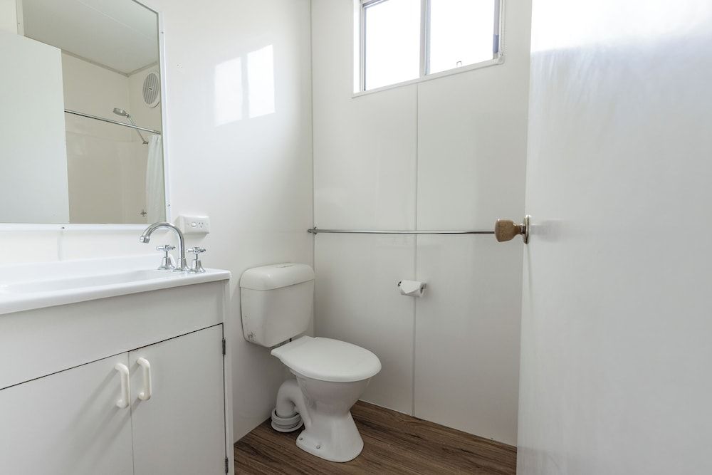 NRMA Phillip Island Beachfront Holiday Park Sheerwater Cabin 7