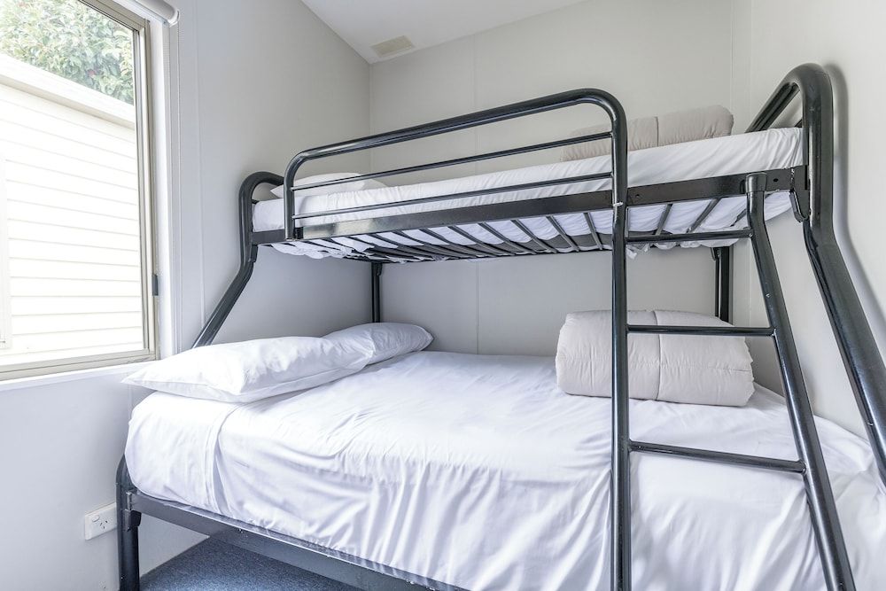 NRMA Phillip Island Beachfront Holiday Park Sheerwater Cabin