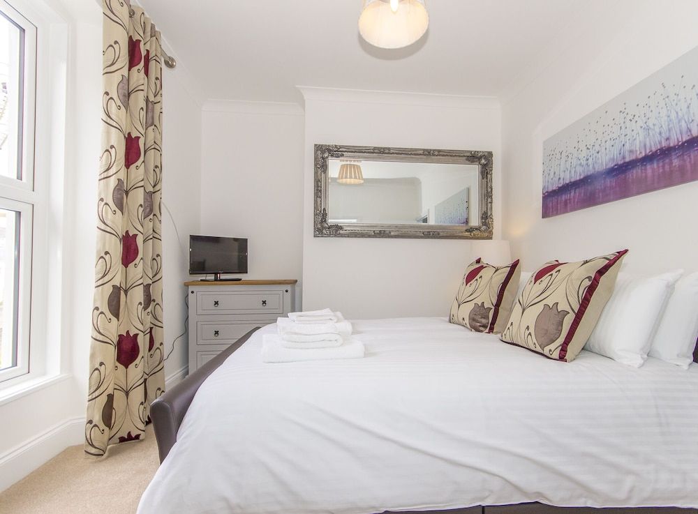 2 bed - Nelson