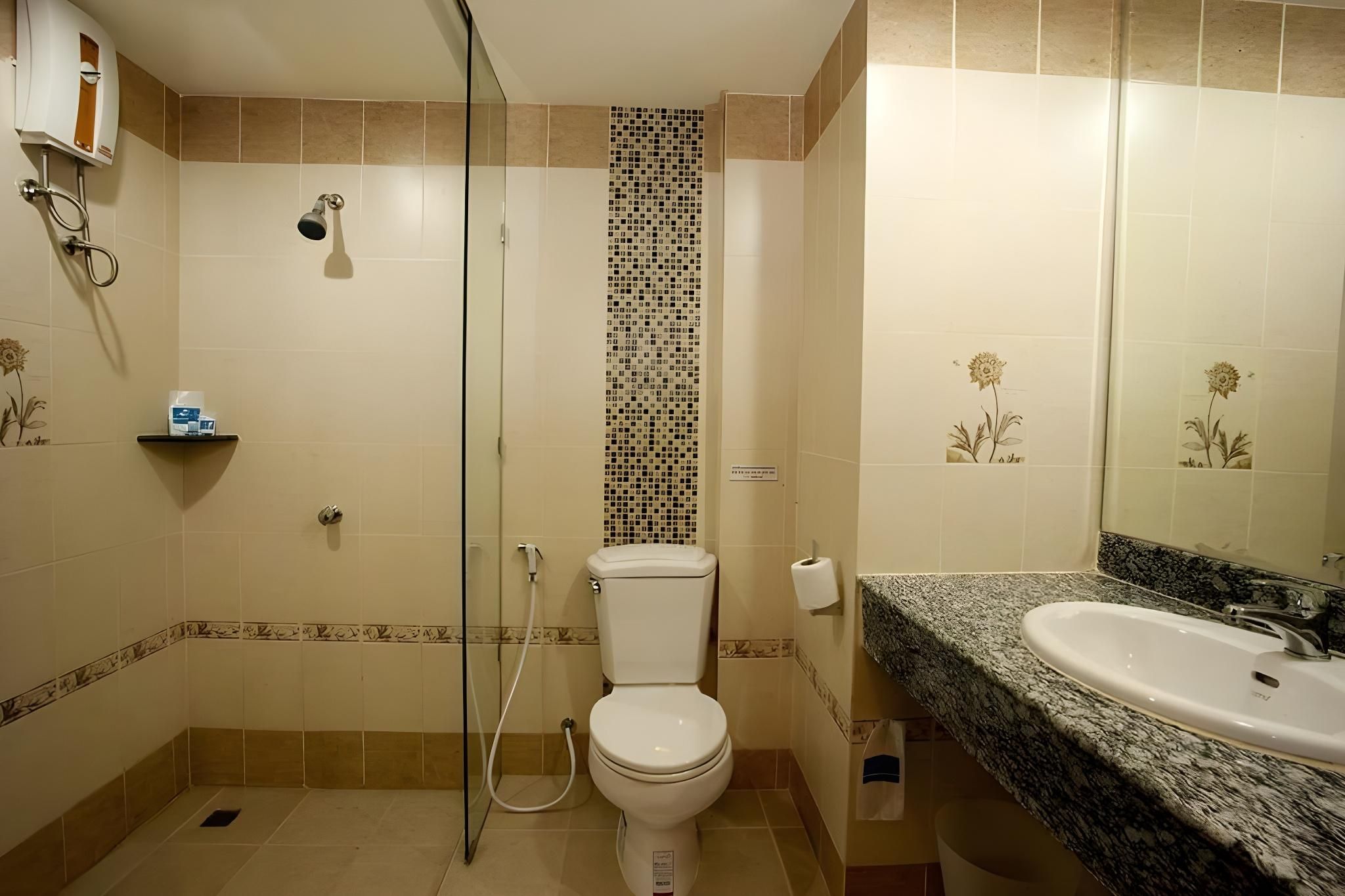 undefined J & Y Lodge Hotel 8