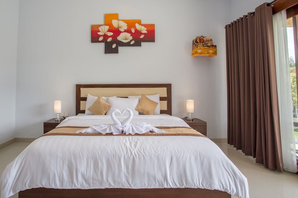 Mount Batur Villa Deluxe Suite, 1 King Bed, Mountain View 2