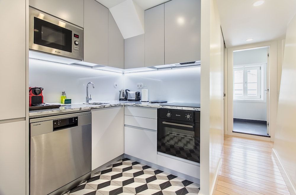 undefined Design Apartment in Typical Alfama 8