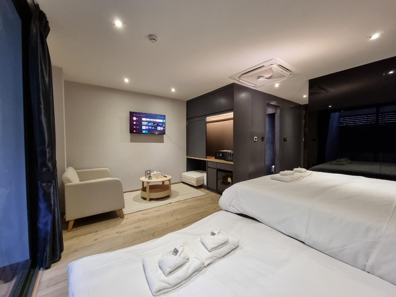 undefined The Nhorm Hotel Ratchada 10