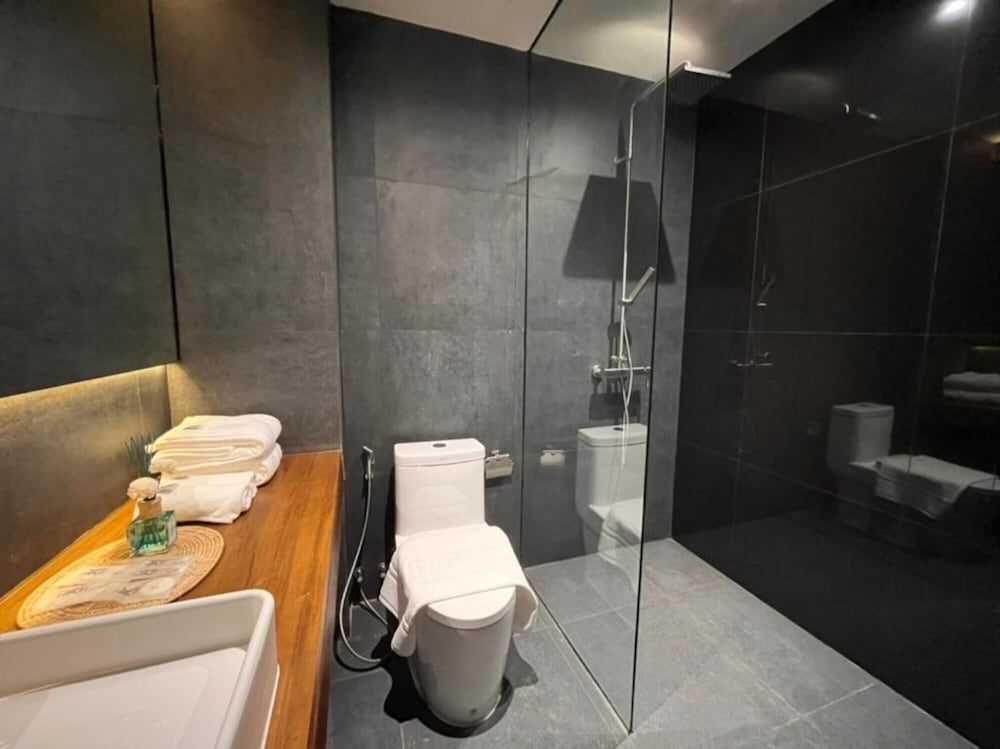 The Nhorm Hotel Ratchada Deluxe Double Room 12