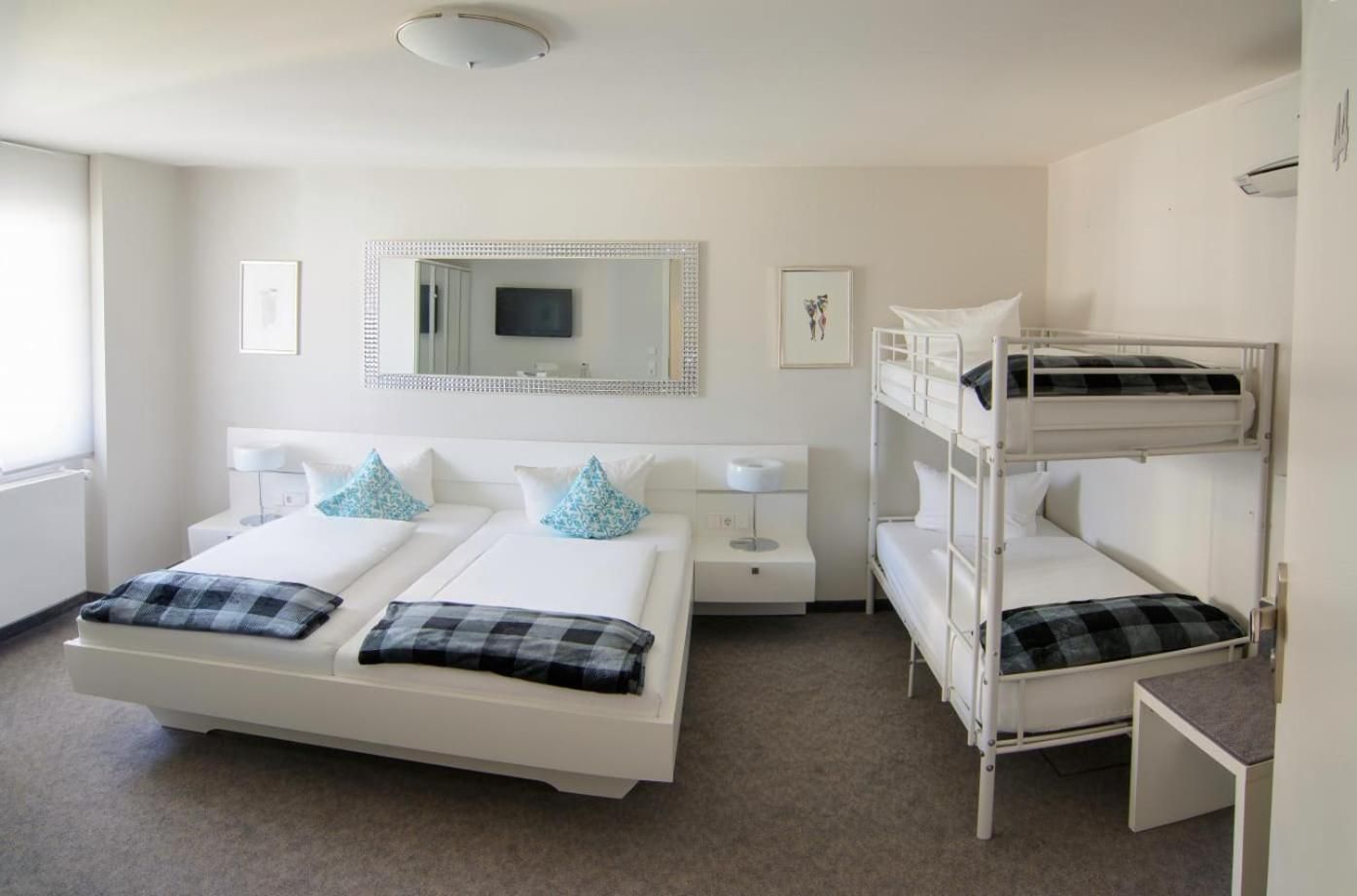 Comfort Quadruple Room