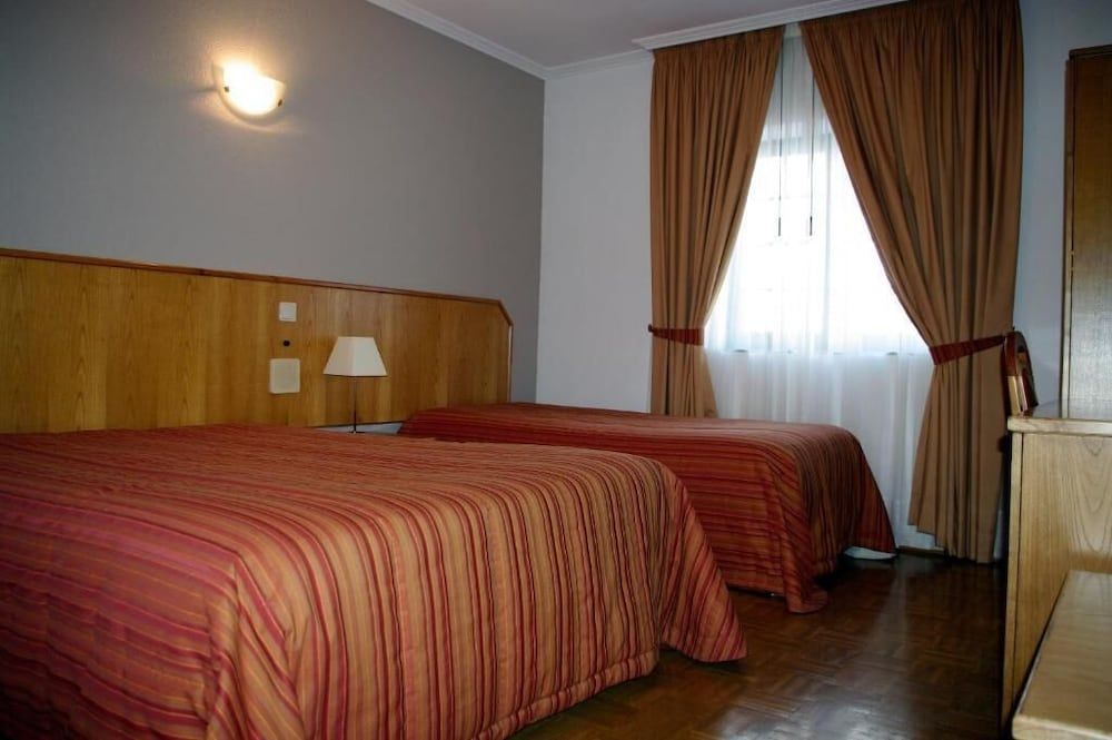 Hotel O Encontro Family Triple Room, Non Smoking, Ensuite