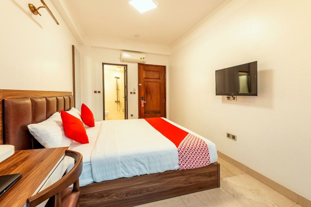 undefined Westlake Tay Ho Hotel 9