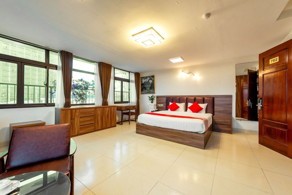 undefined Westlake Tay Ho Hotel