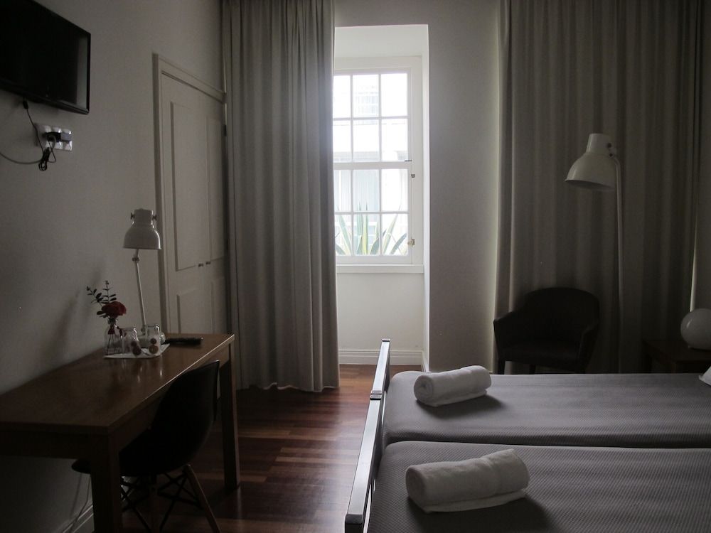 Twin Room, Private Bathroom