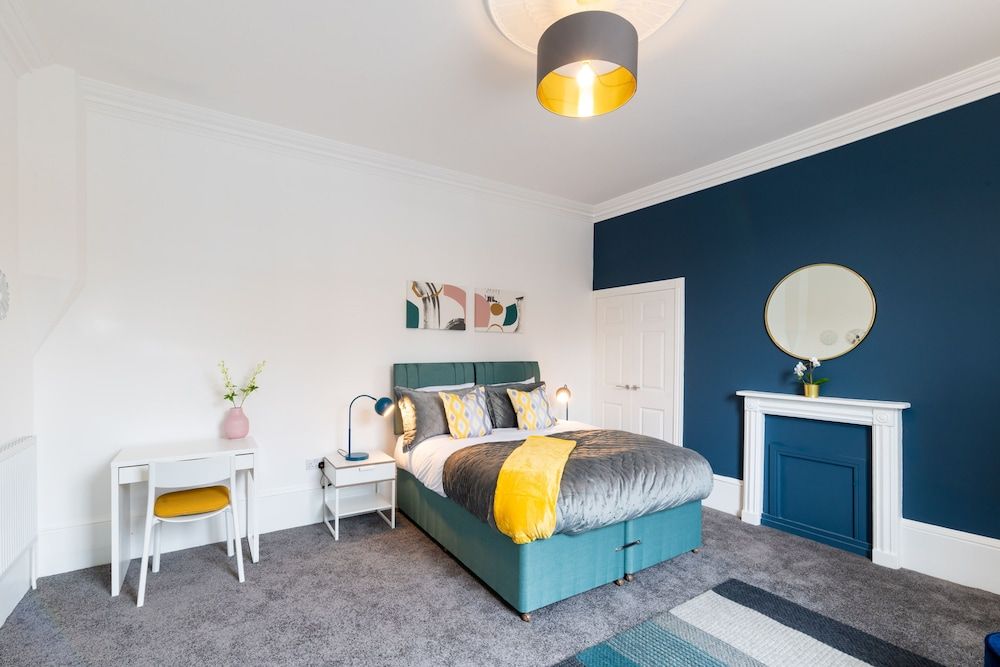 Standard Double Room, Shared Bathroom, City View