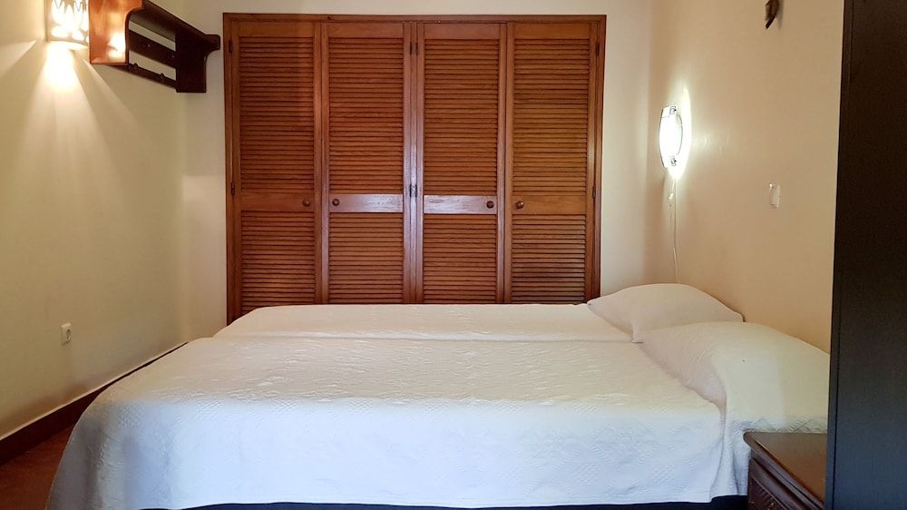 Albufeira Sea View 52 Apartment, 1 Bedroom, Balcony, Ocean View 3