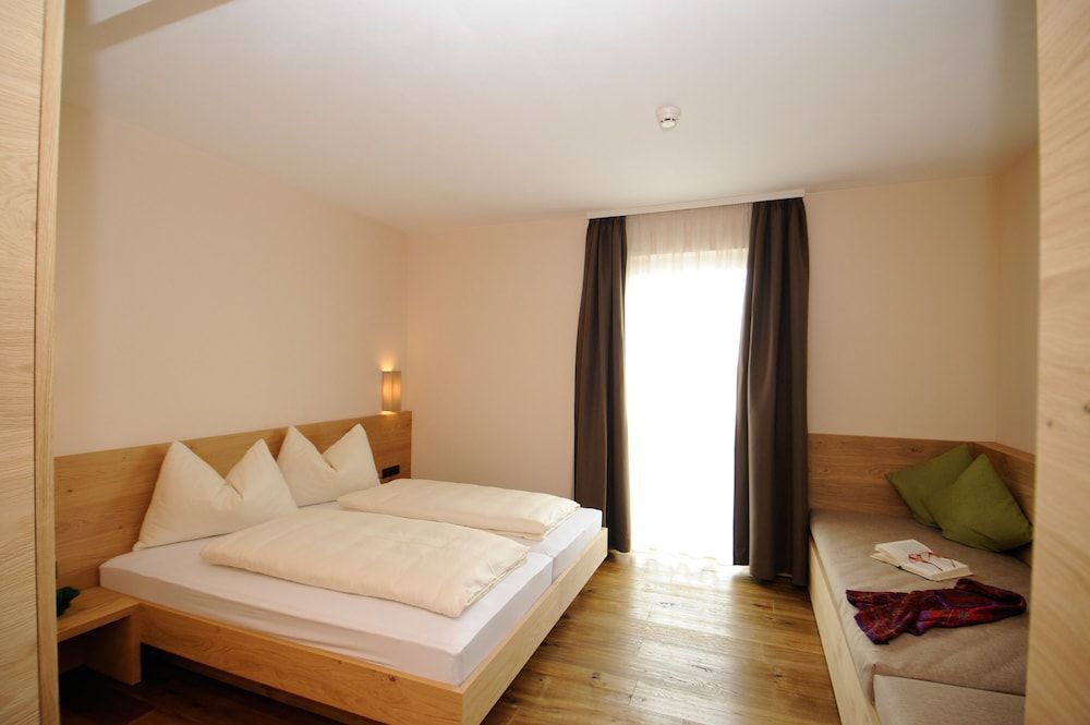 Luxury Apartment, 2 Bedrooms (Garden Loggia)