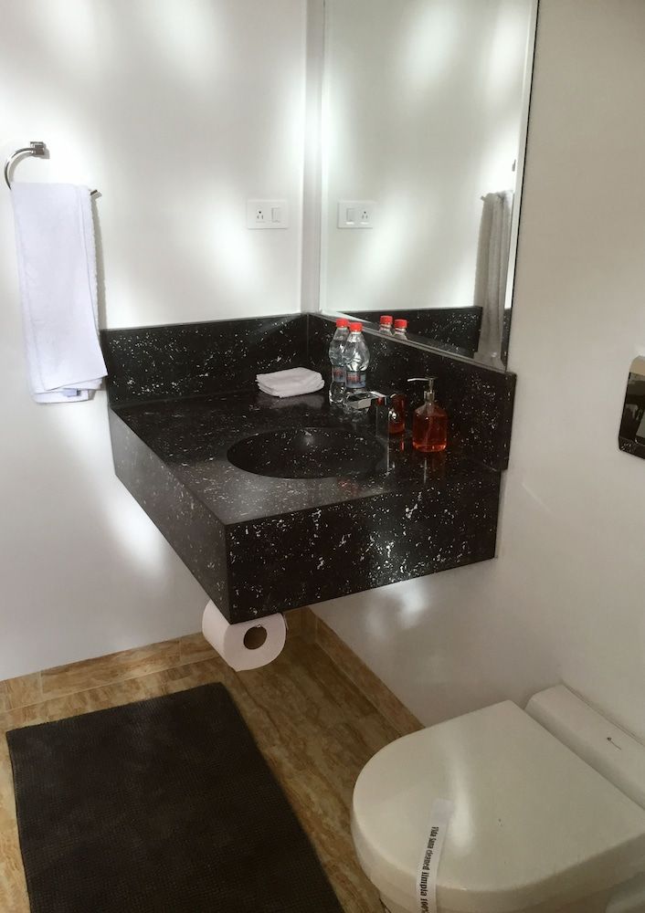 La Coupole Deluxe Double Room 7