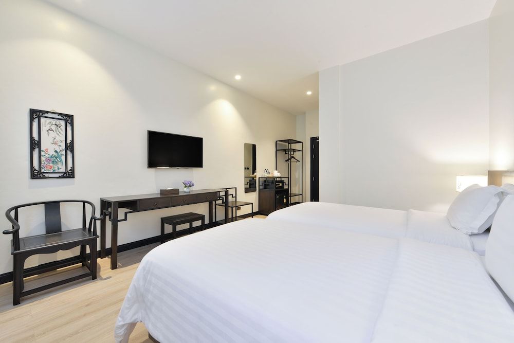 Old Thai Heng Hotel Deluxe Twin Room 3