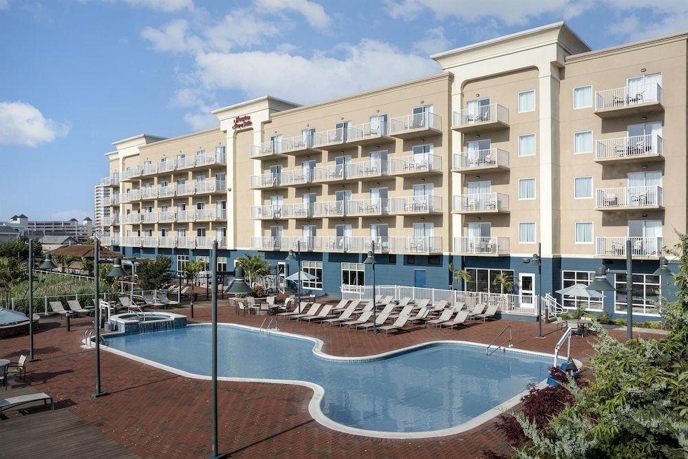 undefined Hampton Inn & Suites Ocean City/Bayfront-Convention Center 2