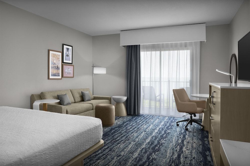 undefined Hampton Inn & Suites Ocean City/Bayfront-Convention Center 8