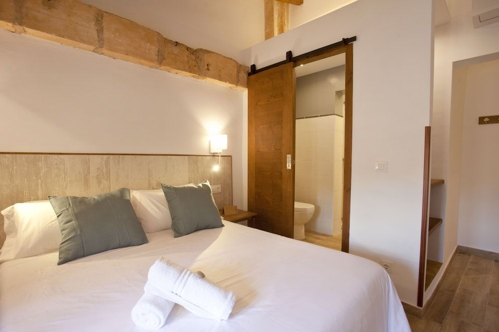 Casal de Petra - Rooms & Pool by My Rooms Hotels Economy Single Room, 1 Double Bed, Non Smoking, Ensuite 10