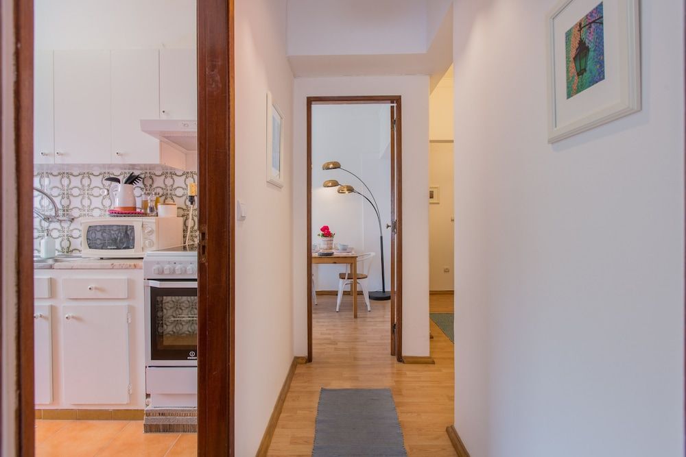 Light Filled Apartment, By TimeCooler Apartment, 1 Bedroom 13