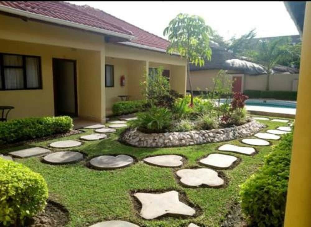 undefined Mapalo Lodge 5