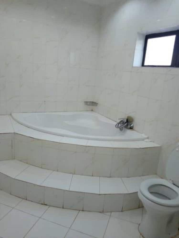 Mapalo Lodge Executive Room 6