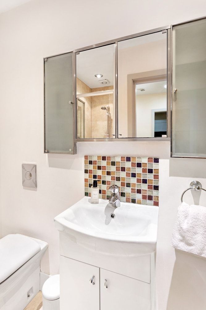 Deluxe Apartment, Ensuite, City View (2 Bed)