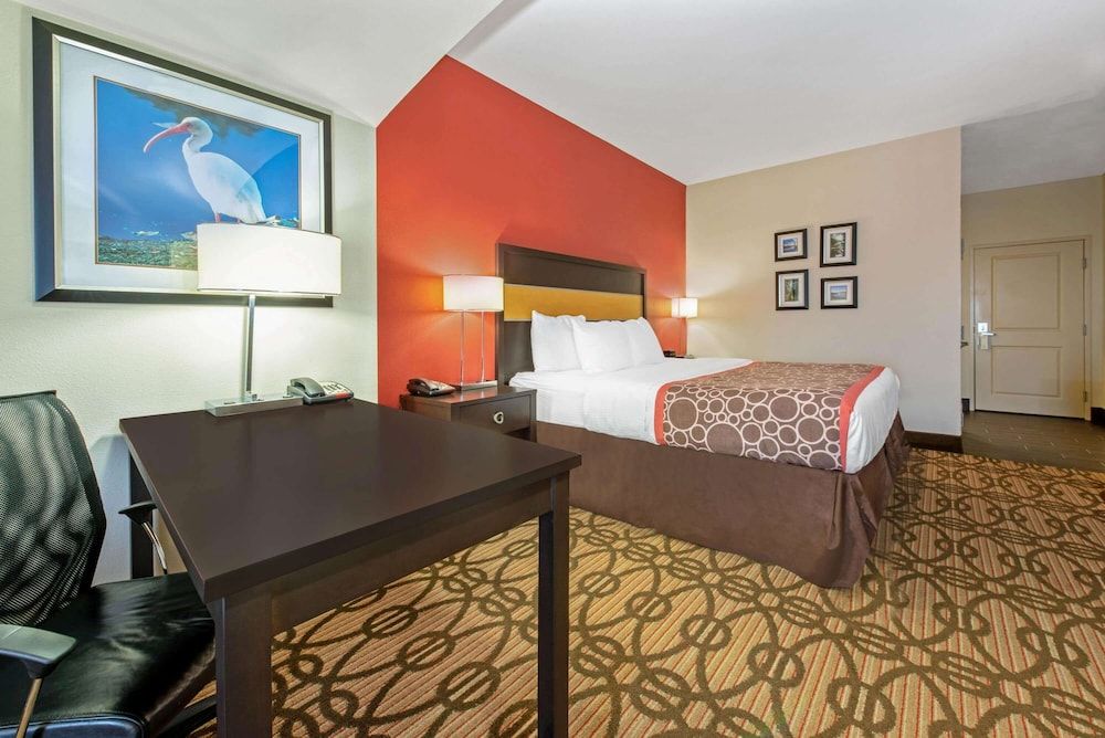 Executive Room, 1 King Bed, Non Smoking