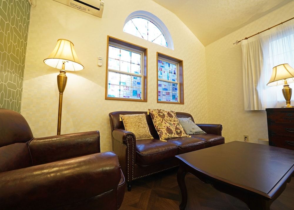 Shinjuku Sakaue House Family House 22