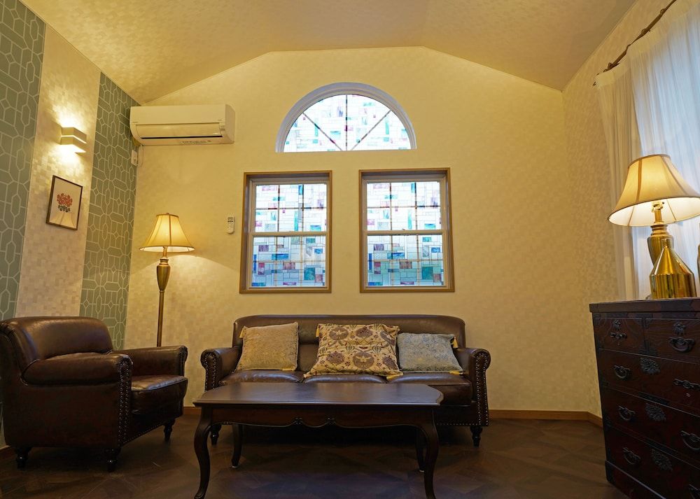 Shinjuku Sakaue House Family House 21