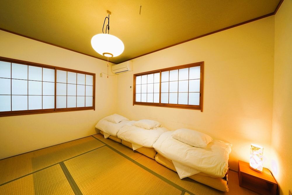 Shinjuku Sakaue House Family House 7