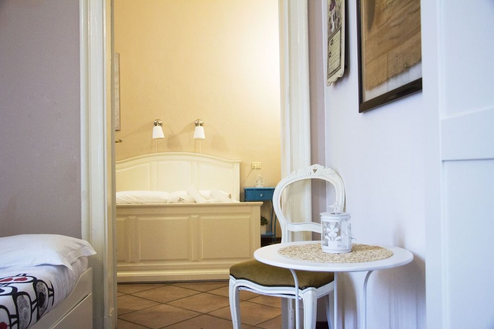 7 Archi Bed & Breakfast Classic Quadruple Room 3