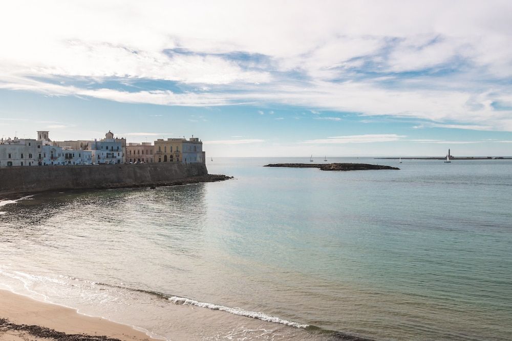 B&B La Riviera Superior Triple Room, Sea View 6