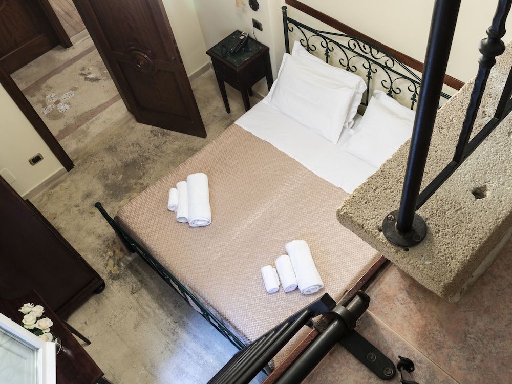 B&B La Riviera Double Room 7