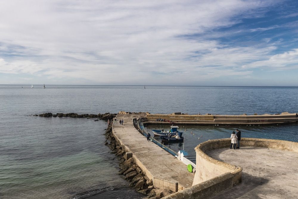 B&B La Riviera Superior Triple Room, Sea View 5