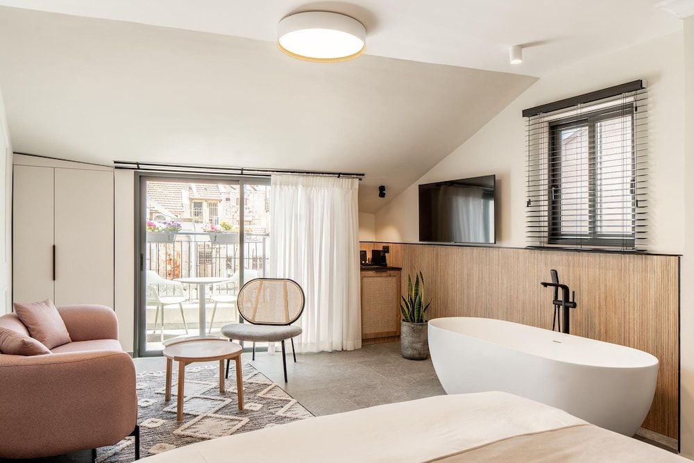 Albi Boutique Hotel King Suite 8