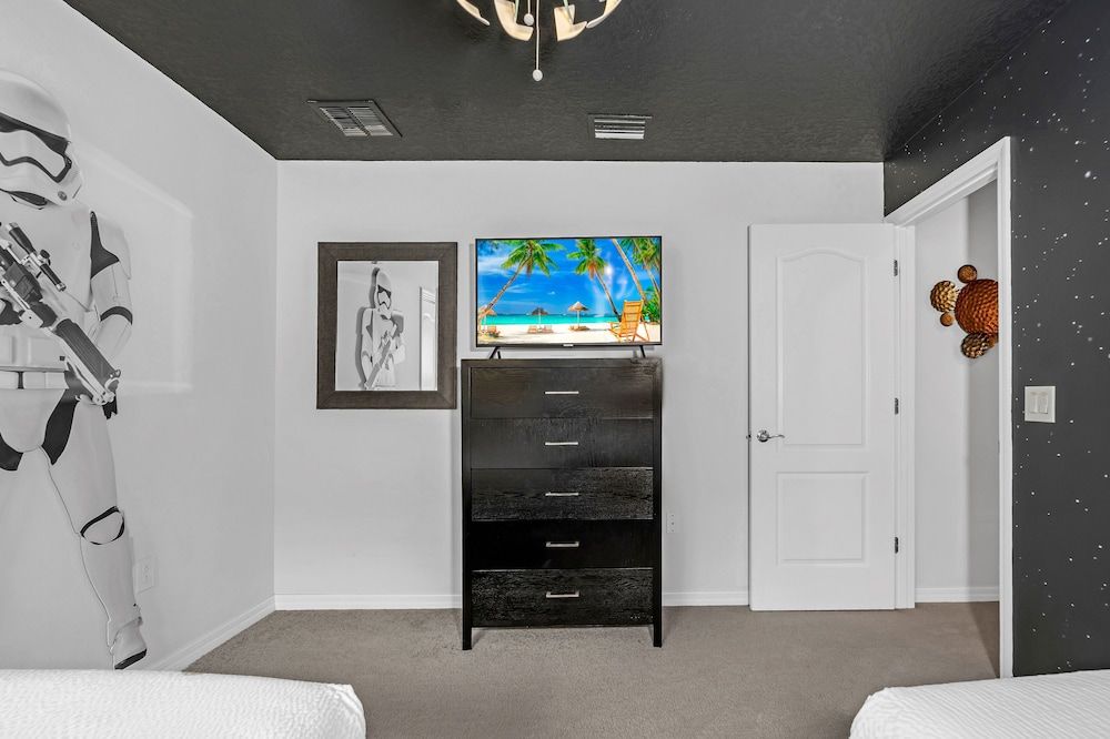 2120 Rome Drive Villa (6 Bedrooms) 18