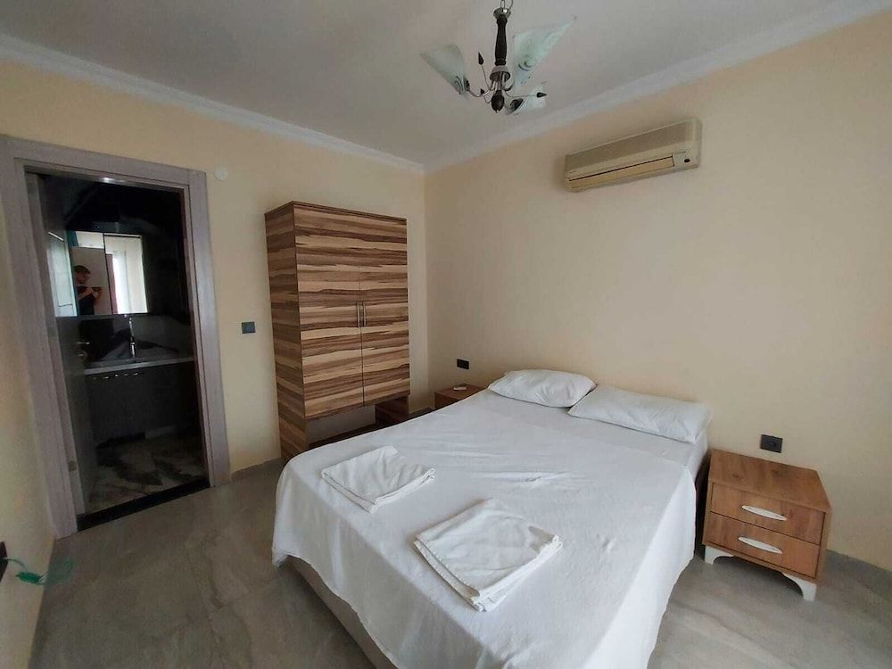 undefined Harmony Apart 5