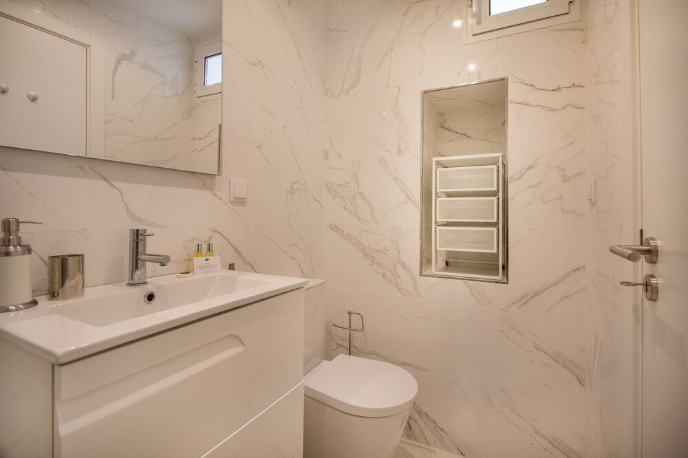 Bica Historical Tram Apartment Apartment, 1 Bedroom 20