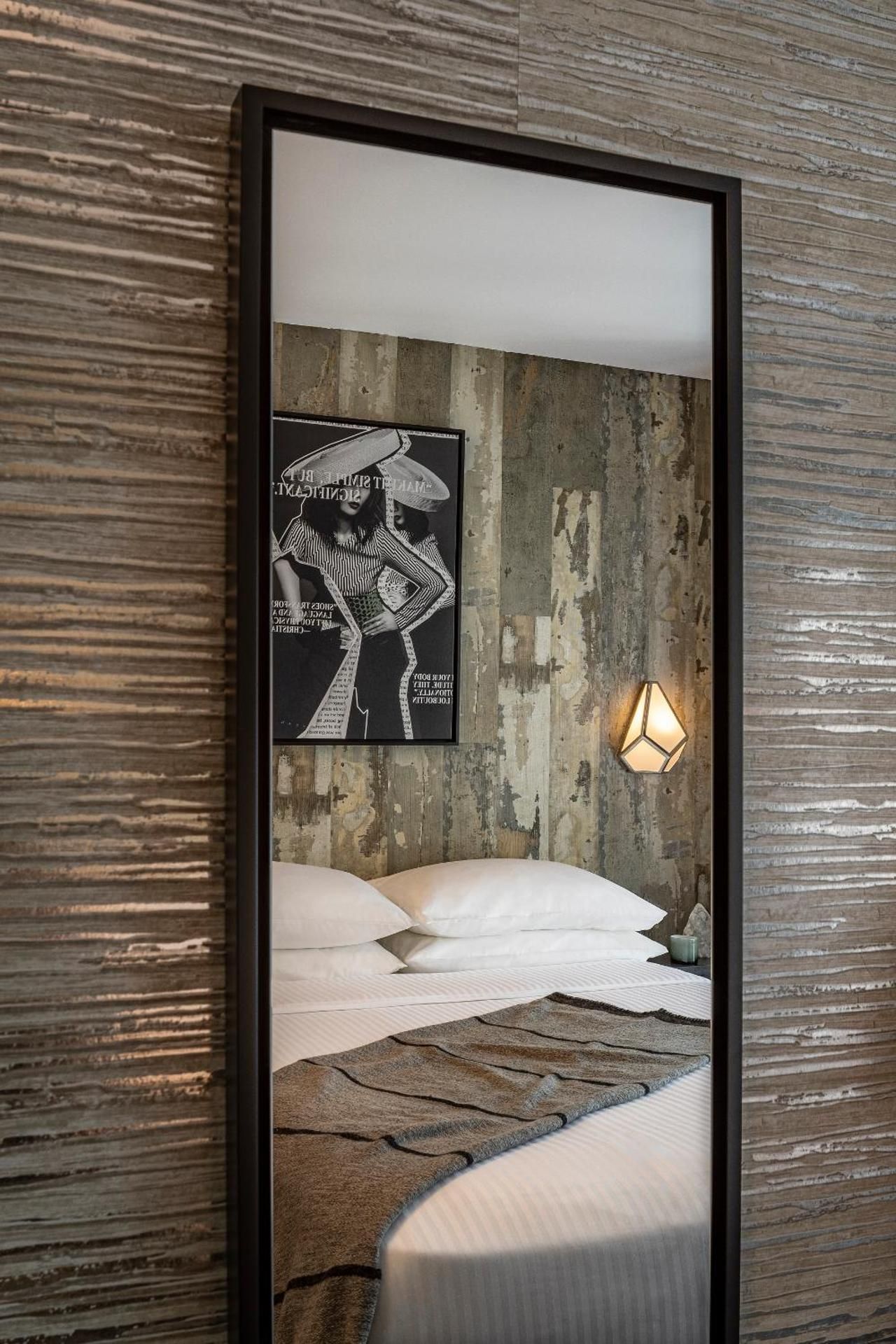 The FIDI Hotel ADA Standard Queen 4