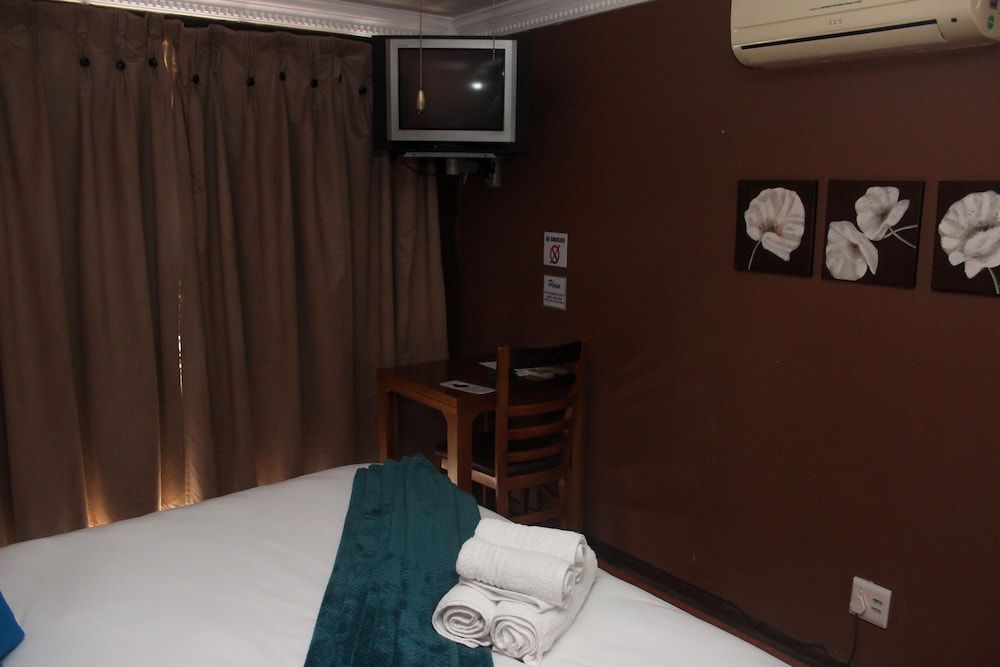 Echo Garden Guesthouse Classic Double Room 5