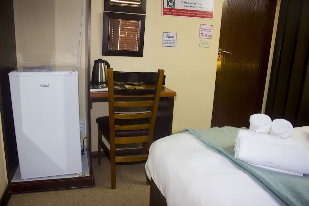 Echo Garden Guesthouse Basic Double Room 4